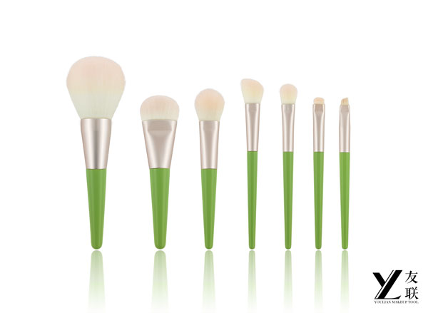 Neuankömmling ｜ Blumenrhythmus - grünes Blattrosa Blume Holzgriff Pinsel -Set erwacht Ihren ausgefallenen Make -up -Look!
