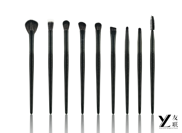 Neuankömmlinge | Schlankes, gebürstetes schwarzes Make -up -Bürstenset