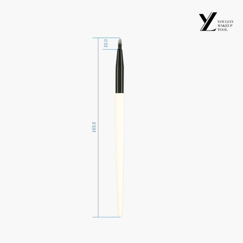 Bleistiftförmiger Concealer-Bürste