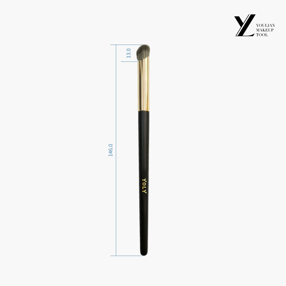 Slant Cut Rohr Hang Concealer Pinsel